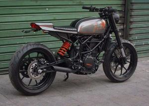 2016 KTM Duke 390 by Bendita Macchina