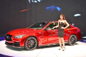 2014 Infiniti Q50 Eau Rouge Concept Live From Detroit 2014