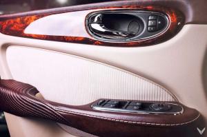 2016 Jaguar XJ Single Malt by Vilner