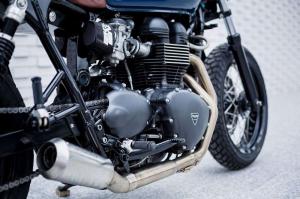 2016 Triumph Bonneville Wasp Waist by Bad Winners