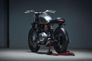 2004 Triumph Bonneville Steve’s Bonnie by Kiddo Motors