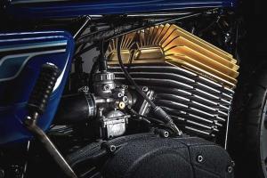 1977 Yamaha RD400 by MotoRelic