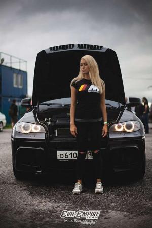 Что делать во время автошоу