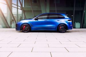 2016 Porsche Cayenne Turbo S by TechArt