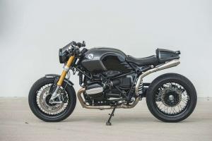 2016 BMW R nineT Rewind by Analog Motorcycles