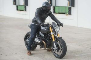 2016 BMW R nineT Rewind by Analog Motorcycles