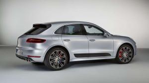 2016 Porsche Macan Turbo Performance Package