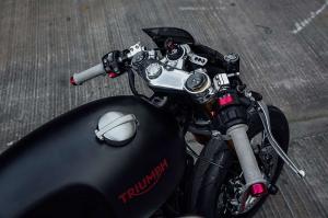 2016 Triumph T120 Thruxton R Bulldog by Triumph Germany