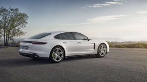 2016 Porsche Panamera 4 E-Hybrid