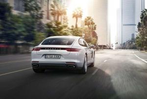 2016 Porsche Panamera 4 E-Hybrid