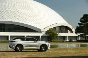 2016 Mitsubishi GT-PHEV Concept