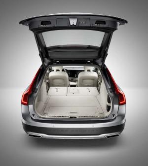 2016 Volvo V90 T6 Cross Country