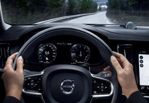2016 Volvo V90 T6 Cross Country