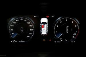 2016 Volvo V90 T6 Cross Country