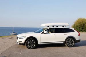 2016 Volvo V90 T6 Cross Country