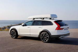 2016 Volvo V90 T6 Cross Country