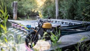 1983 Honda CX500 by Jeroen Kraijema