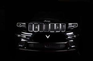 Тюнеры ателье Vilner поработали над салоном внедорожника Jeep Grand Cherokee