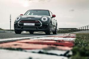2016 Mini John Cooper Works Clubman WW)