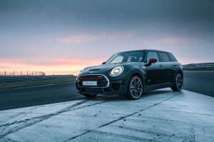 2016 Mini John Cooper Works Clubman WW)