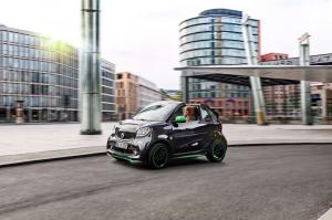 2017 Smart ForTwo Cabrio Electric Drive Tailor Made by Brabus WW)