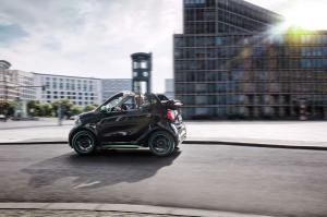 2017 Smart ForTwo Cabrio Electric Drive Tailor Made by Brabus WW)