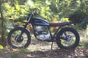 2016 Yamaha SR250 by Trinta&Um Motorcycles