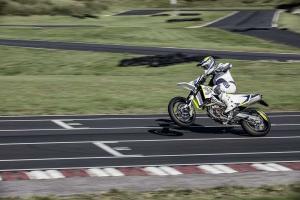 2017 Husqvarna 701 Supermoto