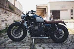 2015 Triumph Bonneville T100 Black by BAAK Motocyclettes