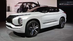 2016 Mitsubishi GT-PHEV Concept