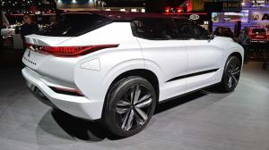 2016 Mitsubishi GT-PHEV Concept