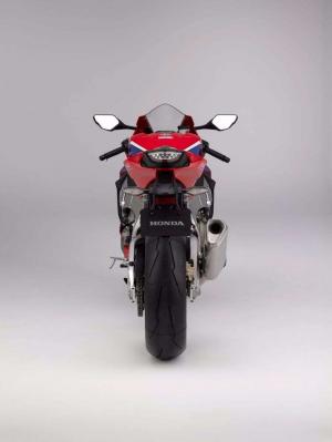2017 Honda CBR1000RR SP2