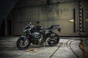2017 BMW S1000R