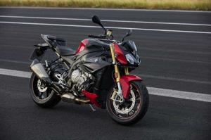 2017 BMW S1000R