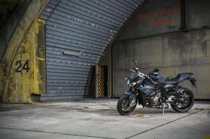 2017 BMW S1000R