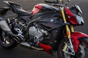 2017 BMW S1000R