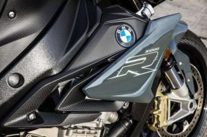 2017 BMW S1000R