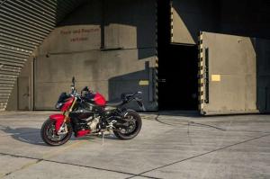 2017 BMW S1000R