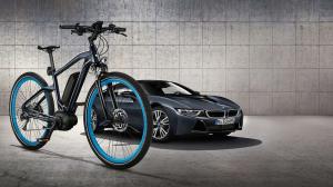Компания BMW выпустила 300 эксклюзивных электрических велосипедов