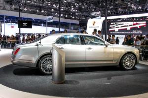 2014 Bentley Hybrid Concept