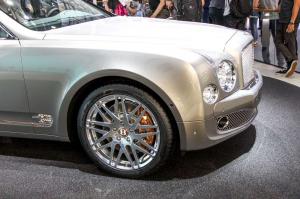 2014 Bentley Hybrid Concept