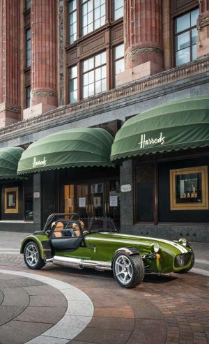 2016 Caterham Seven 420 S Harrods UK)