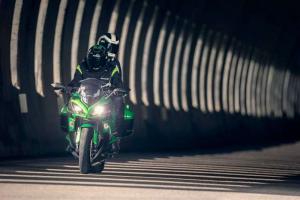 2017 Kawasaki Z1000SX