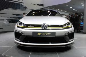 2014 Volkswagen Golf R 400 Concept