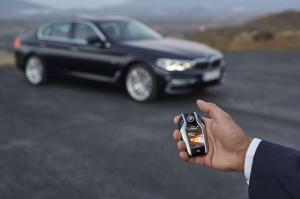 2017 BMW 530d xDrive Sedan Luxury Line WW)