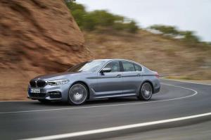 2017 BMW 540i Sedan M Sport WW)