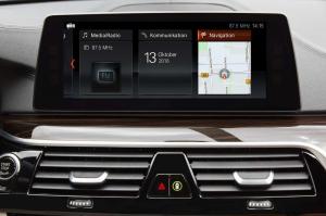 2017 BMW 540i Sedan M Sport WW)