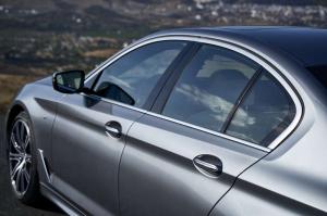 2017 BMW 540i Sedan M Sport WW)