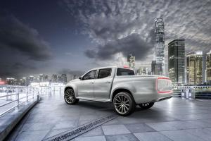 2016 Mercedes-Benz Concept X-Class Stylish Explorer