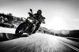 2017 Kawasaki Z1000 R
